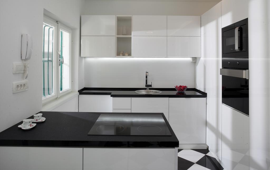 Db Interiors Apartment สปลิท ภายนอก รูปภาพ